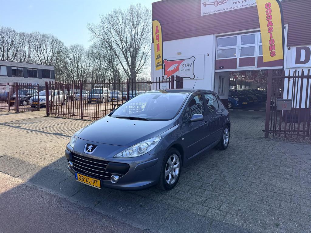 Peugeot 307 1.6 16V 5-DEURS Premium, Gebruikt, 4 cilinders, 635 kg, Handgeschakeld