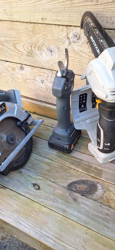 Batavia knipzaag takkenzaag handcirkelzaag, Ophalen, Nieuw