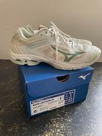 Volleybal schoenen maat 42, dames, Sport en Fitness, Volleybal, Ophalen of Verzenden, Gebruikt, Schoenen