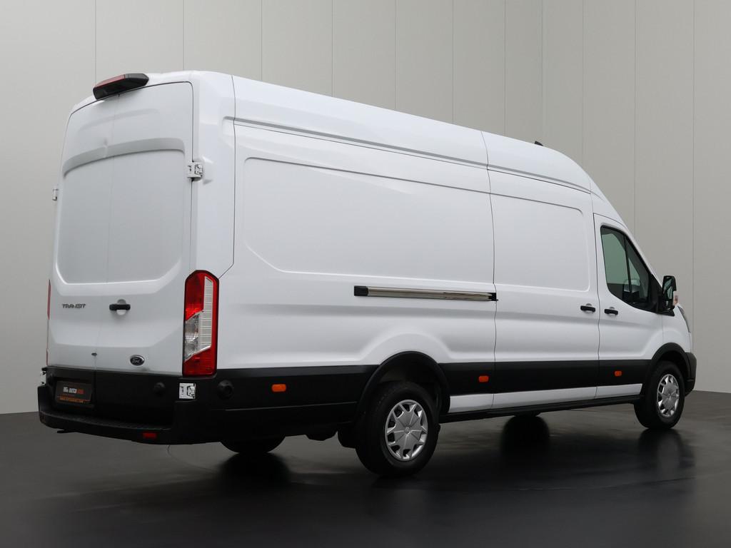 Ford Transit 2.0TDCi 170PK L4H3 Jumbo | Airco | Cruise | Cam, Auto's, Bestelauto's, Gebruikt, Zwart, 4 cilinders, 2800 kg