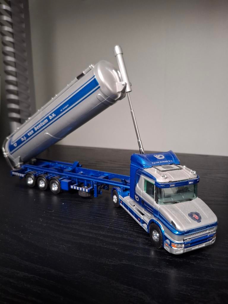 Scania torpedo vrachtwagen met tankoplegger, Overige merken, 1:32 tot 1:50, Ophalen of Verzenden, Zo goed als nieuw