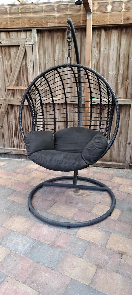 Comfortabele zwarte hangstoel met kussen, Tuin en Terras, Ophalen