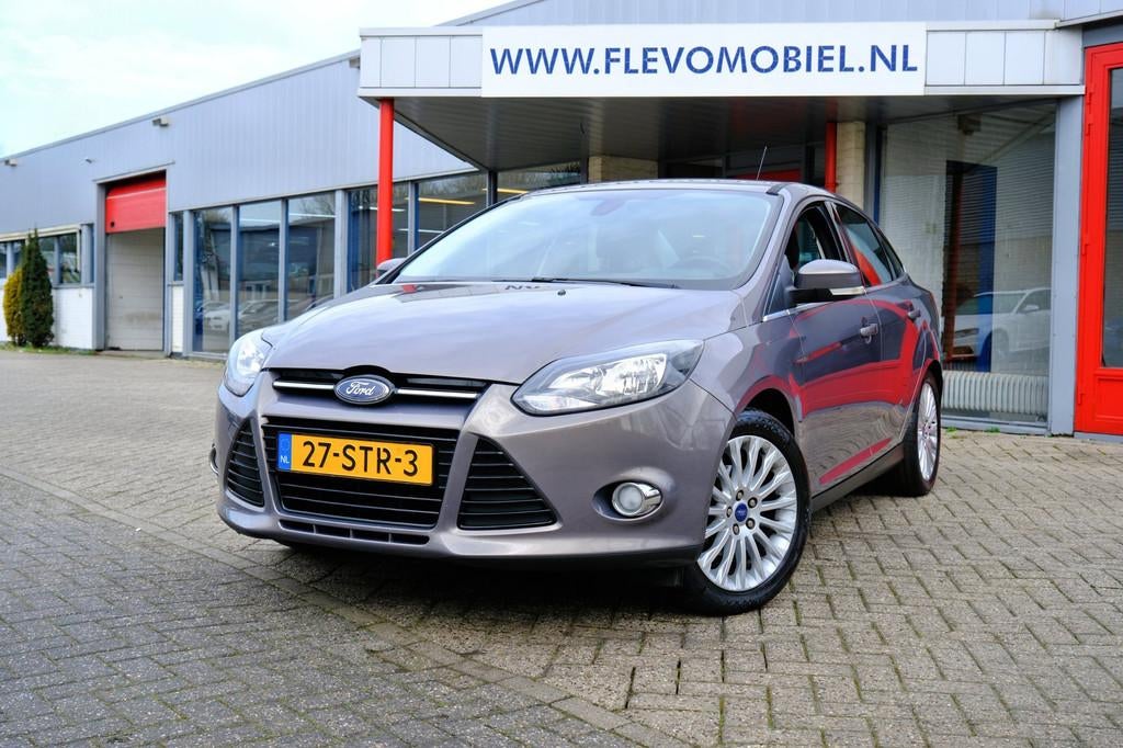Ford Focus 1.6 TI-VCT First Edition Half-Leder|Clima|LMV|Cru, Auto's, Ford, 125 pk, Gebruikt, 4 cilinders, Bruin