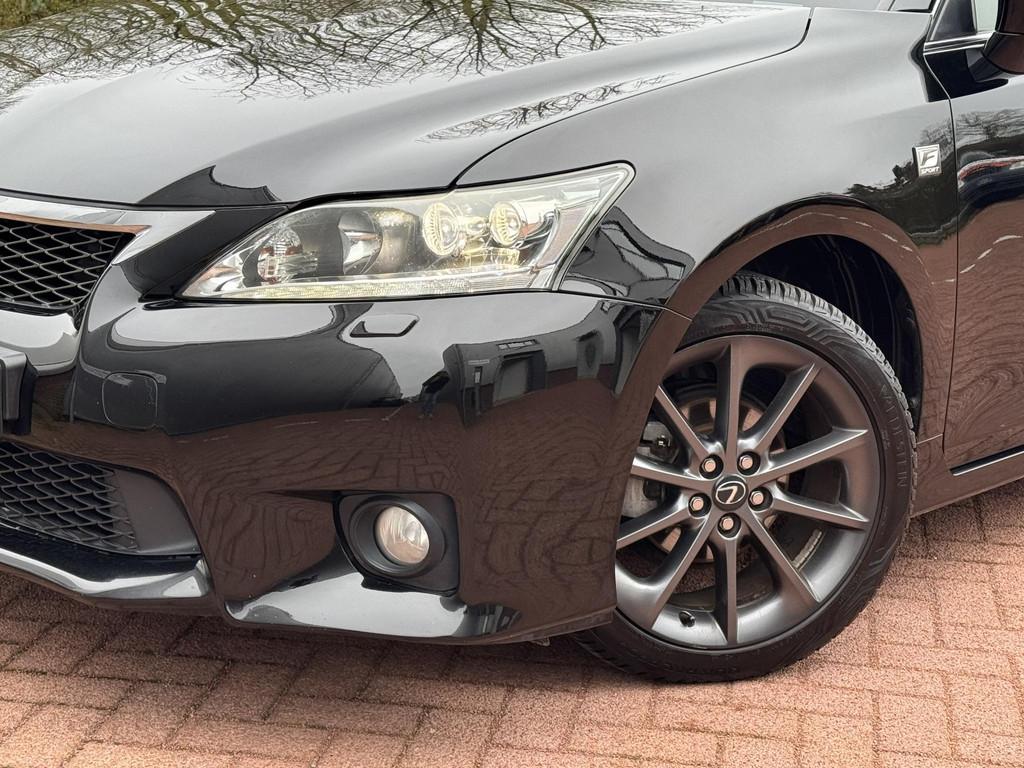 Lexus CT 200h F-Sport Line Trekhaak Leder Stoelverwarming, Auto's, Lexus, Euro 5, 136 pk, Gebruikt, 4 cilinders