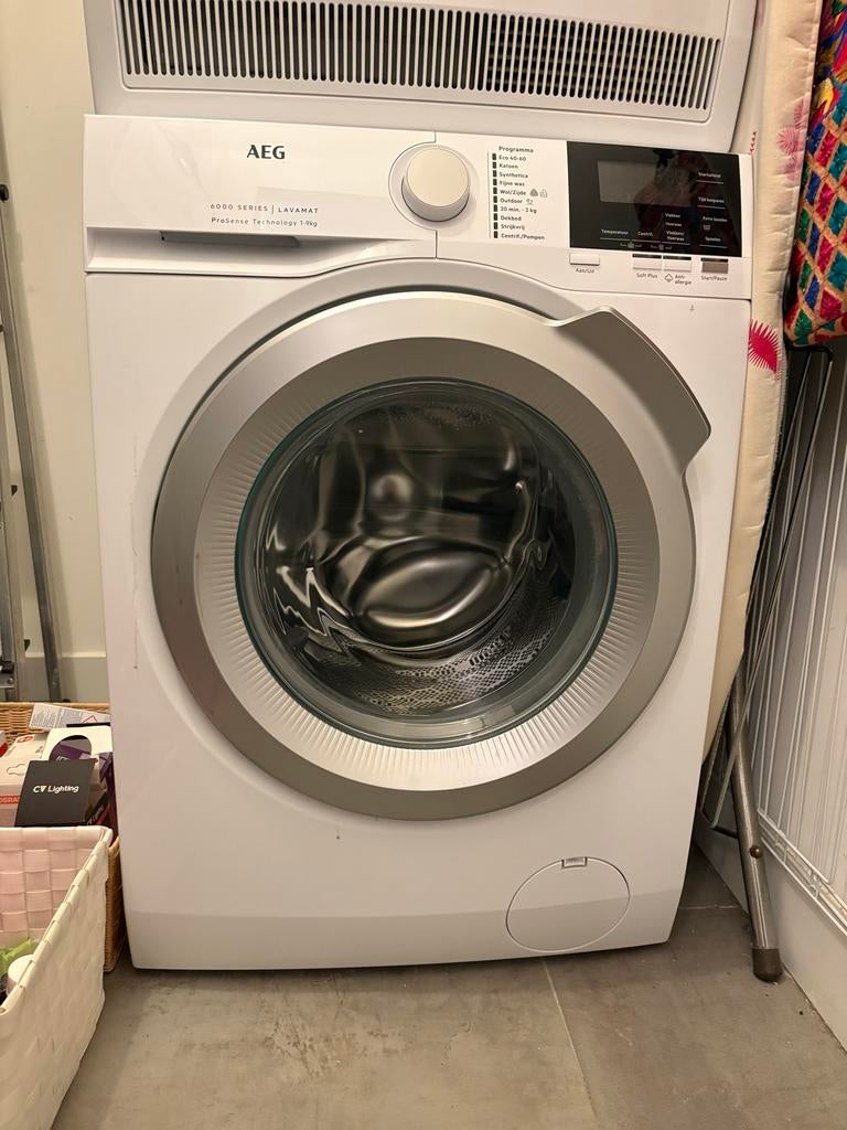 Wasmachine aeg, Ophalen, 1200 tot 1600 toeren, Gebruikt, 8 tot 10 kg