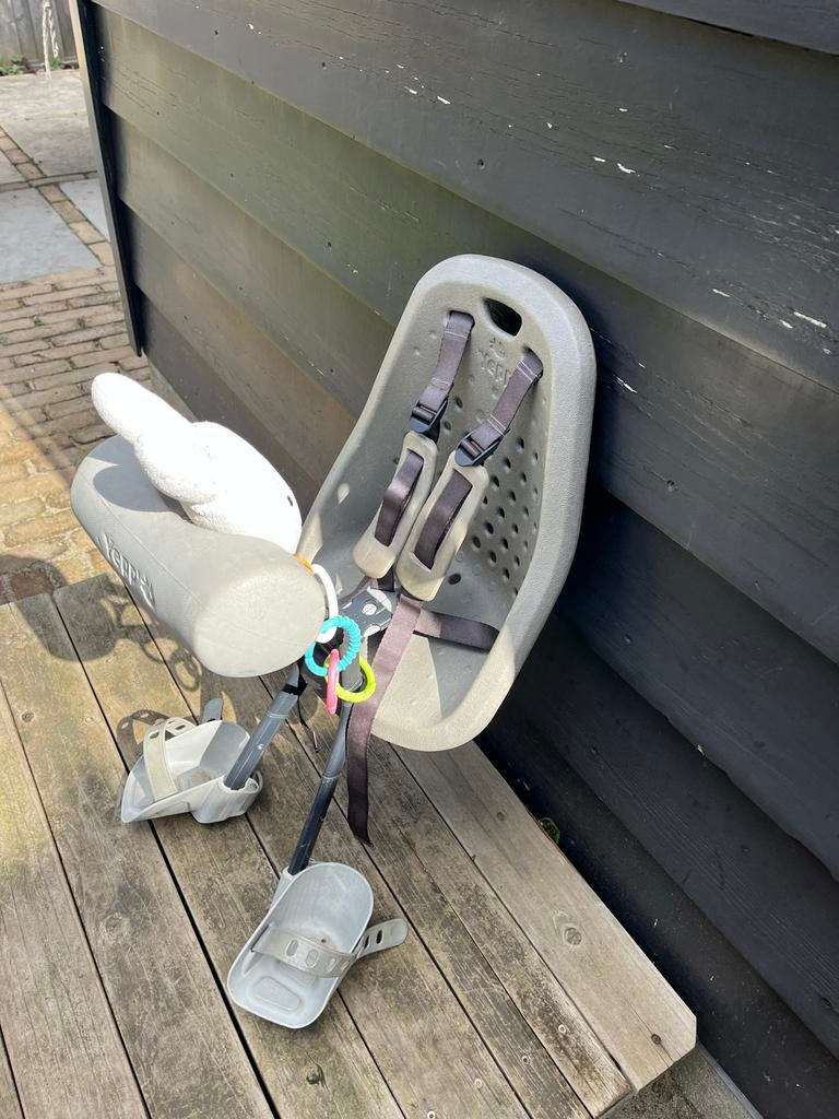 Yepp Fietszitje Voorop met Windscherm en Nijntje Kussen, Fietsen en Brommers, Fietsaccessoires | Fietsstoeltjes, Ophalen, Gebruikt