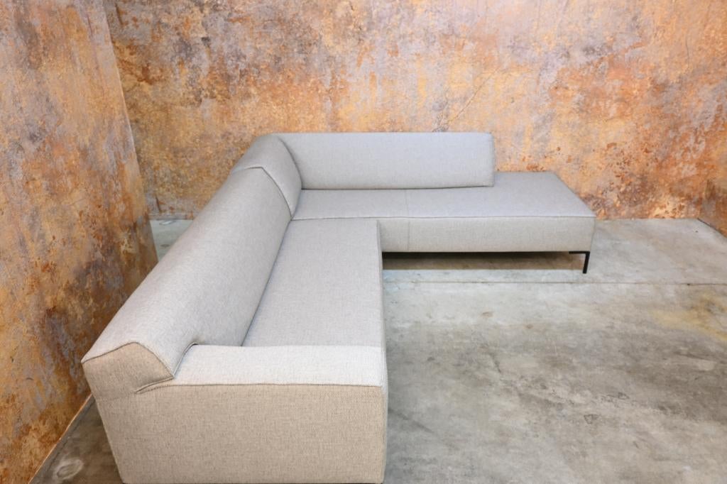 NIEUW beklede Design on Stock Bloq hoekbank met dormeuse!, Huis en Inrichting, 250 tot 300 cm, Design on Stock, Hoekbank, Ophalen of Verzenden