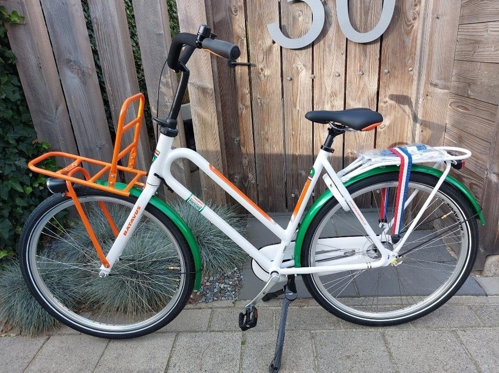 Batavus Bub Postcodeloterij fiets 57 cm frame NIEUW, 56 cm of meer, Ophalen, Nieuw, Batavus