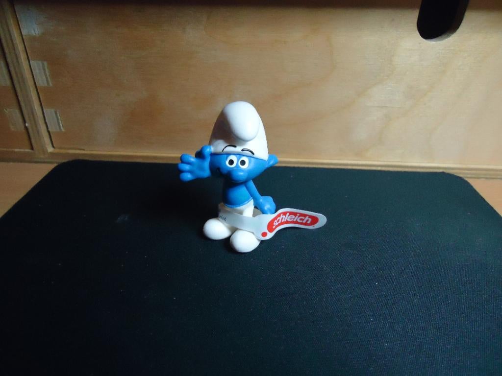 smurfen smurf knugel die zwaait ZELDZAAM, Ophalen of Verzenden, Zo goed als nieuw, Verschillende Smurfen, Poppetje, Figuurtje of Knuffel