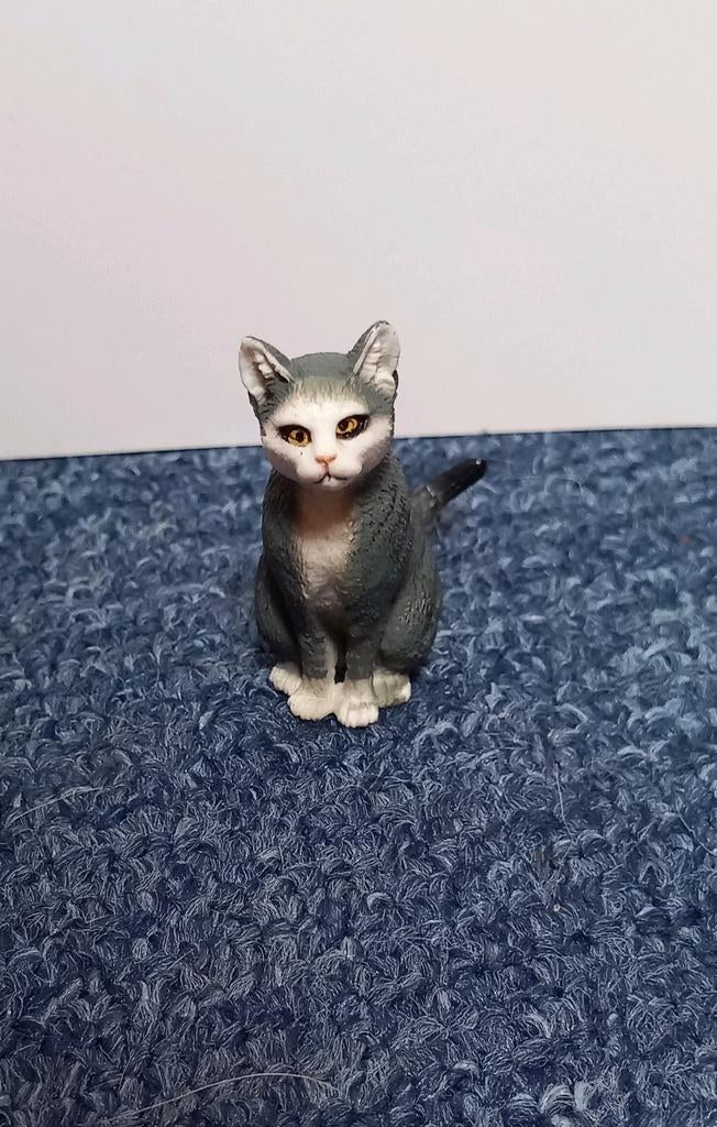 Schleich kat 13771, Ophalen of Verzenden, Zo goed als nieuw, Hond of Kat, Beeldje of Figuurtje