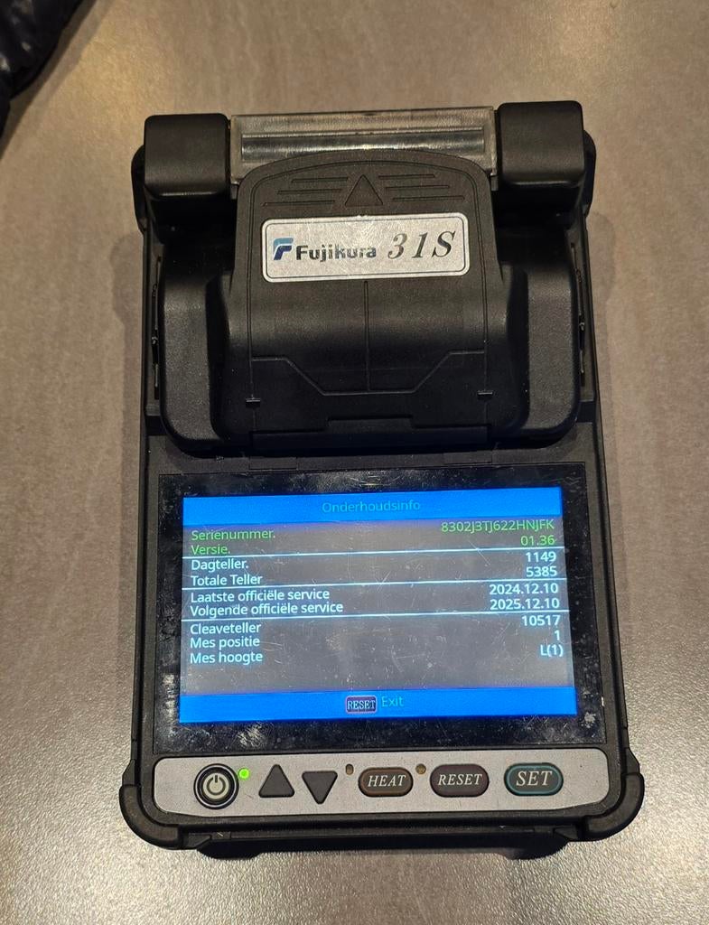 Fujikura 31S Glasvezel Fusielasser met CT08 Cleaver, Doe-het-zelf en Verbouw, Ophalen, Gebruikt