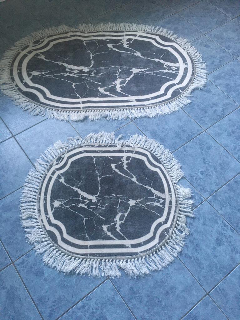 2 ovaal kleedjes sierkleedjes alle 2 zijn nieuw nu voor 40e, Ophalen of Verzenden, Ovaal, 200 cm of meer, 100 tot 150 cm