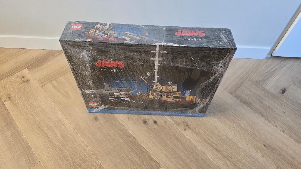 Lego 21350 - Jaws (2 stuks) in sealed doos, Kinderen en Baby's, Speelgoed | Duplo en Lego, Nieuw, Ophalen of Verzenden, Icons