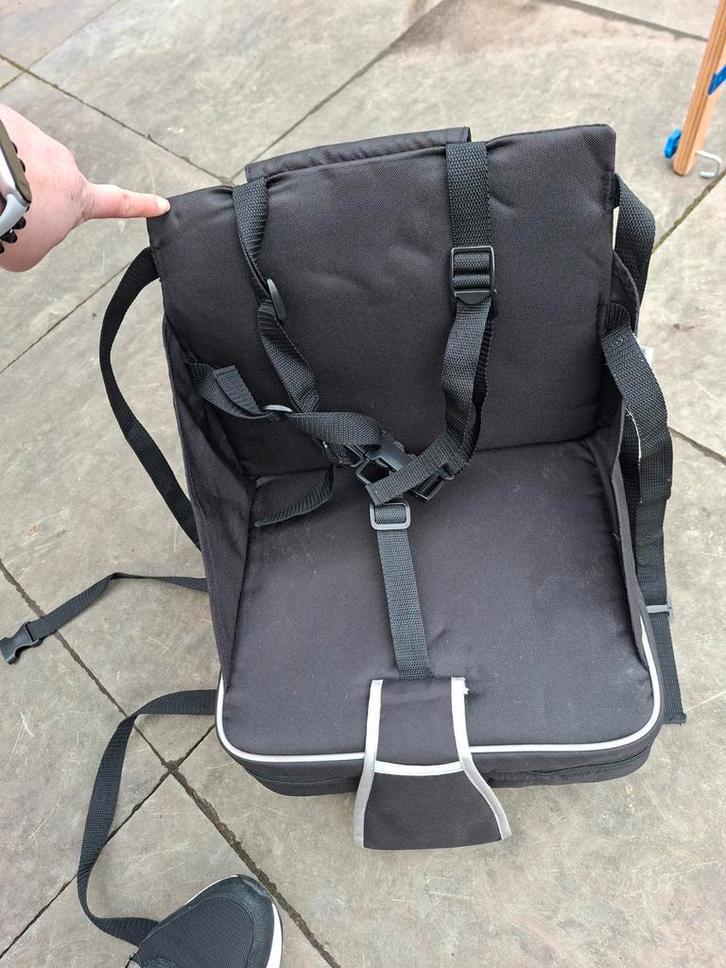 Topmark Zitverhoger - reis kinderstoel, Kinderen en Baby's, Kinderstoelen, Gebruikt, Overige typen, Gordel(s), Ophalen of Verzenden