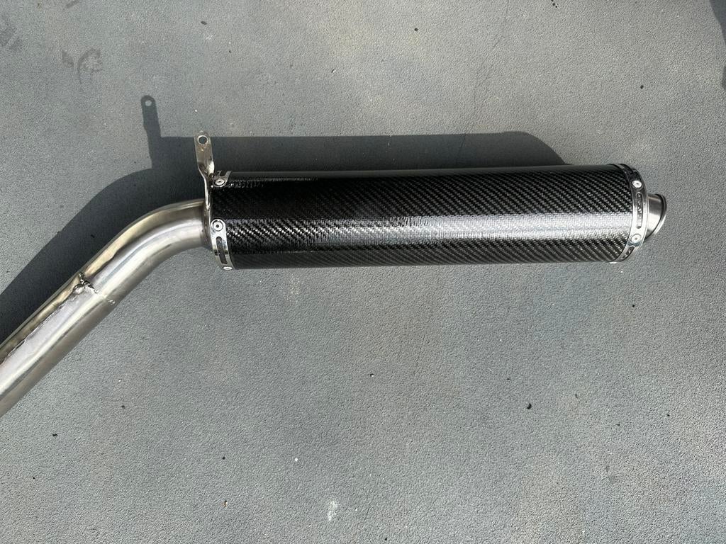 Honda RC36 Carbon uitlaat high mount met db-killer, Motoren, Tuning en Styling, Ophalen of Verzenden