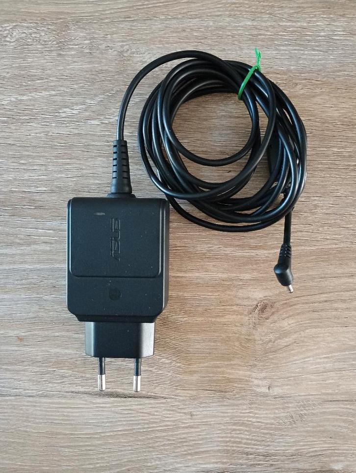 Asus exa1004eh laptop oplader 19v 1,58a 30w 2,5 x 0,7mm rond, Computers en Software, Laptop-opladers, Gebruikt, Ophalen of Verzenden