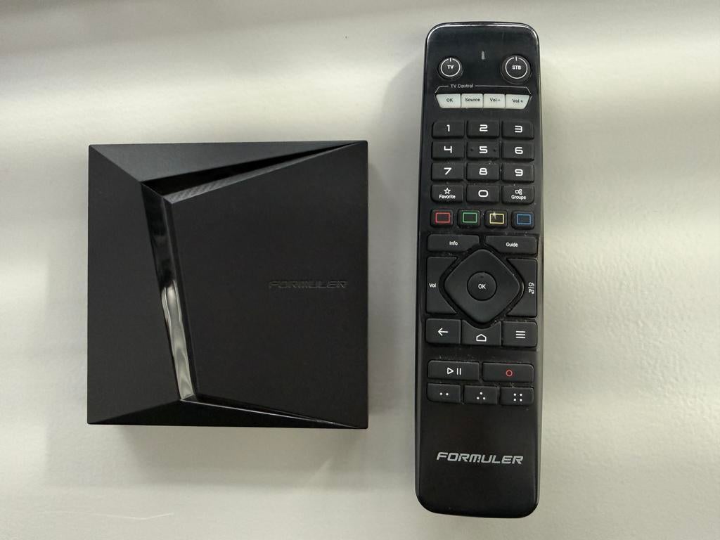 Formuler Z10 pro max mediabox - iptv, Ophalen of Verzenden, Zo goed als nieuw, HDMI, Minder dan 500 GB