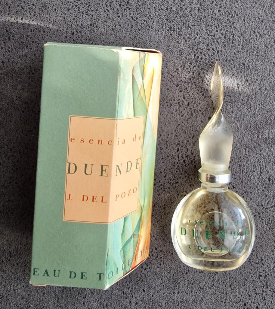 Miniatuur parfum flesje, Ophalen of Verzenden, Zo goed als nieuw, Miniatuur, Gevuld