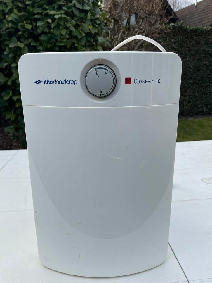 Itho Daalderop Close-in 10L keukenboiler (onderbouw), Doe-het-zelf en Verbouw, Geisers en Boilers, Zo goed als nieuw, Boiler, Minder dan 20 liter