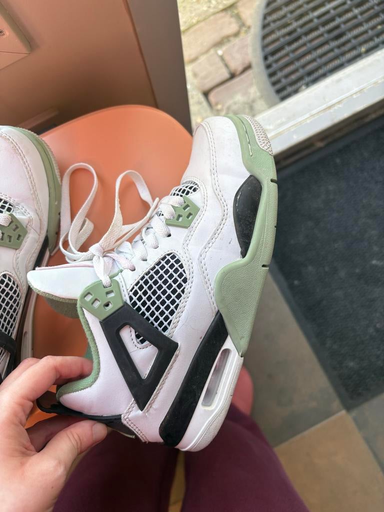 Nike Jordan schoenen maat 38, Kleding | Dames, Schoenen, Ophalen of Verzenden, Gedragen, Wit, Sneakers of Gympen