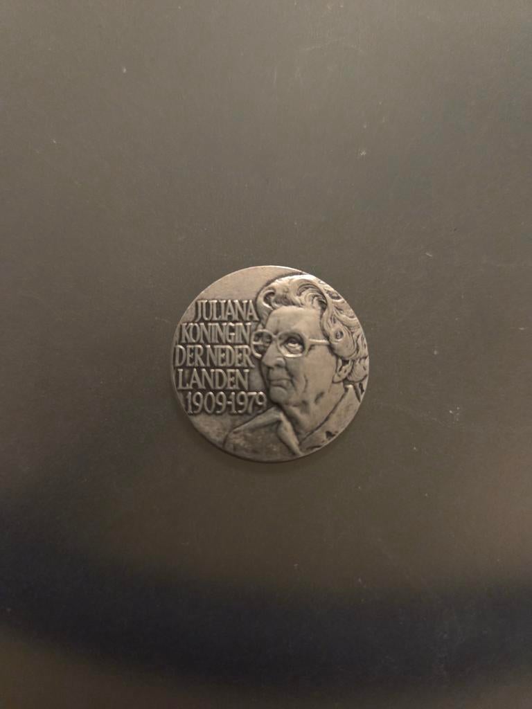 Penning Juliana Koningin der Nederlanden 1909-1979, Postzegels en Munten, Ophalen of Verzenden