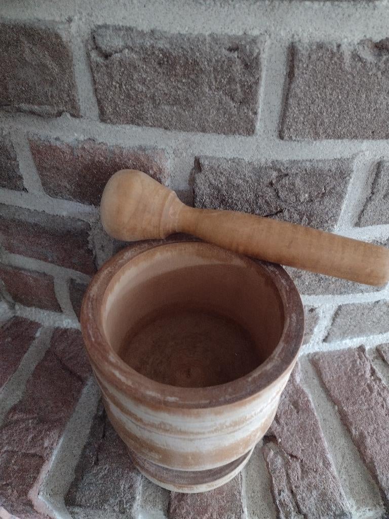 Oude houten vijzel met stamper brocante, Ophalen of Verzenden, Gebruikt