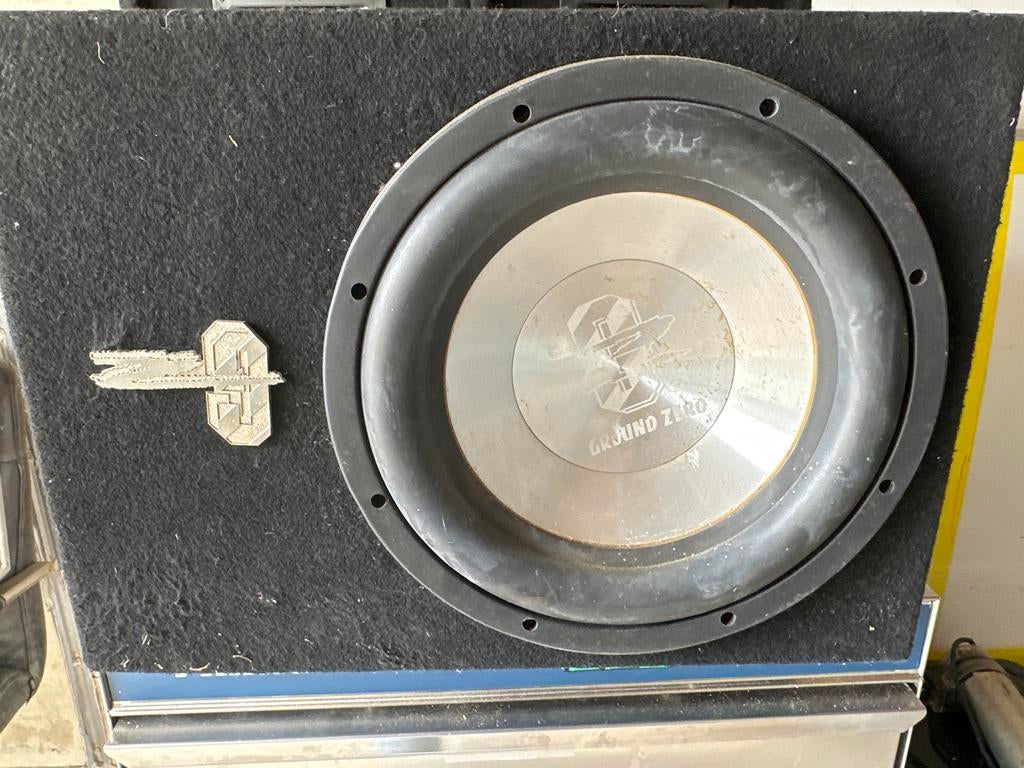 Ground Zero Subwoofer en Condensator, Ophalen, Gebruikt, Nvt, Nvt