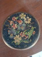 Oude poederdoos, Verzenden, Handen en Nagels