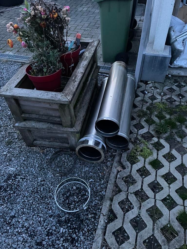 Buizen 3x van 1 meter diameter 200, Overige materialen, Overige typen, Ophalen of Verzenden, Zo goed als nieuw