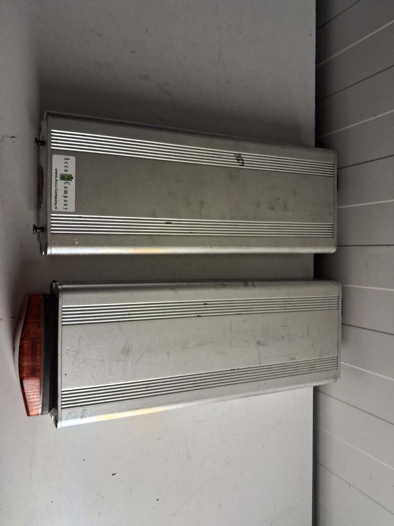 2 stuks defecte fiets accu's Bikkel Ibee 24volt, Bikkel, Ophalen of Verzenden, Www.Bikkel.nl, Pyter jurjensstrjitte stiens