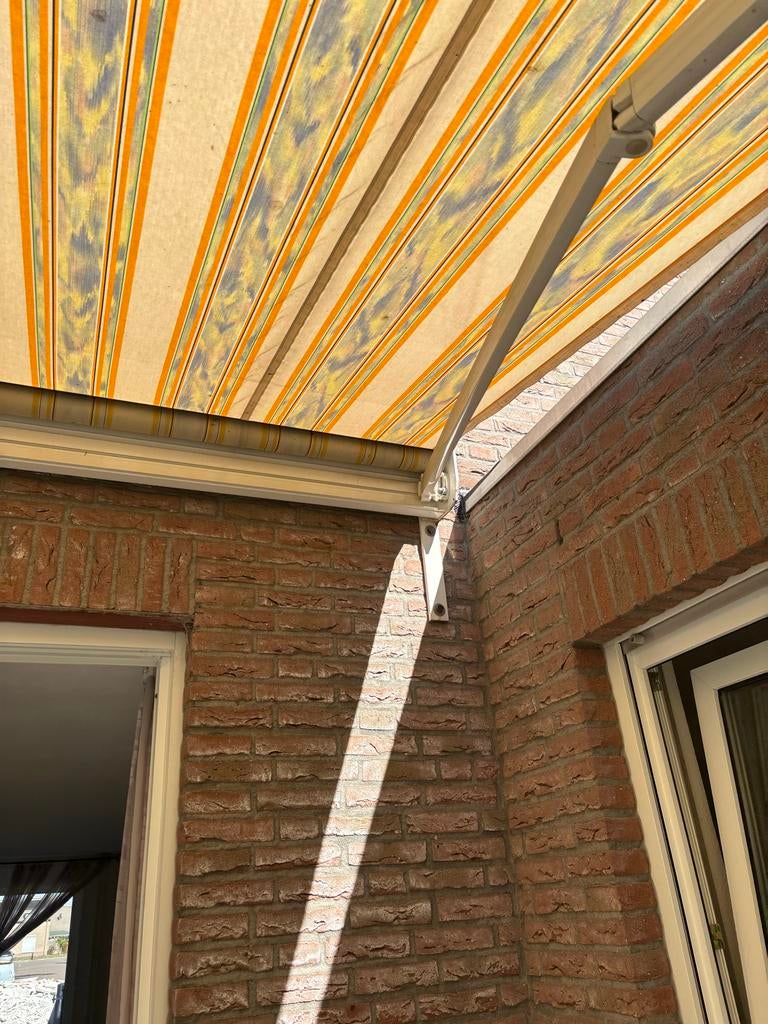 Elektrisch zonnescherm - 3,5 meter breed, Tuin en Terras, Ophalen, Gebruikt, Elektrisch, 150 tot 300 cm