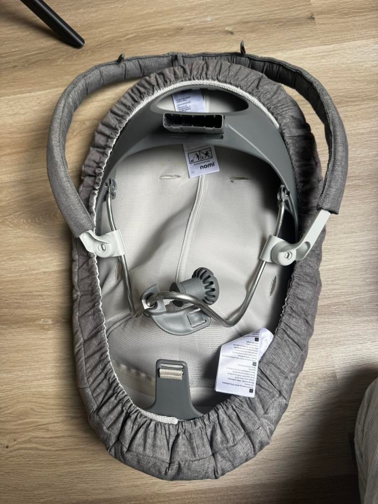 Accessoires voor Nomi stoel van Stokke – in nette staat, Kinderen en Baby's, Kinderstoelen, Ophalen, Zo goed als nieuw, Meegroeistoel