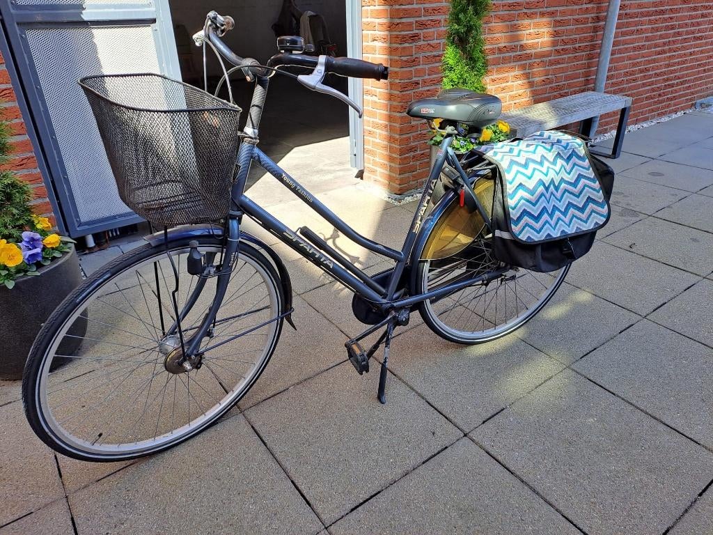 Sparta damesfiets, Ophalen, Sparta, Versnellingen, Trommelrem