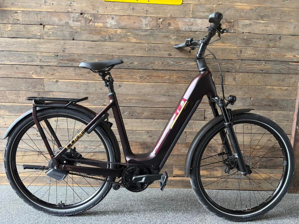 CUBE KATHMANDU HYBRID COMFORT SLX 800 28 inch 58 cm frame, 56 cm of meer, Schijfrem, Ophalen, Overige merken