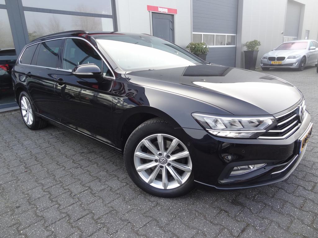 Volkswagen Passat Variant 2.0 TSI | DYN AUDIO | TREKHAAK | C, 1984 cc, Alcantara, Zwart, 1470 kg