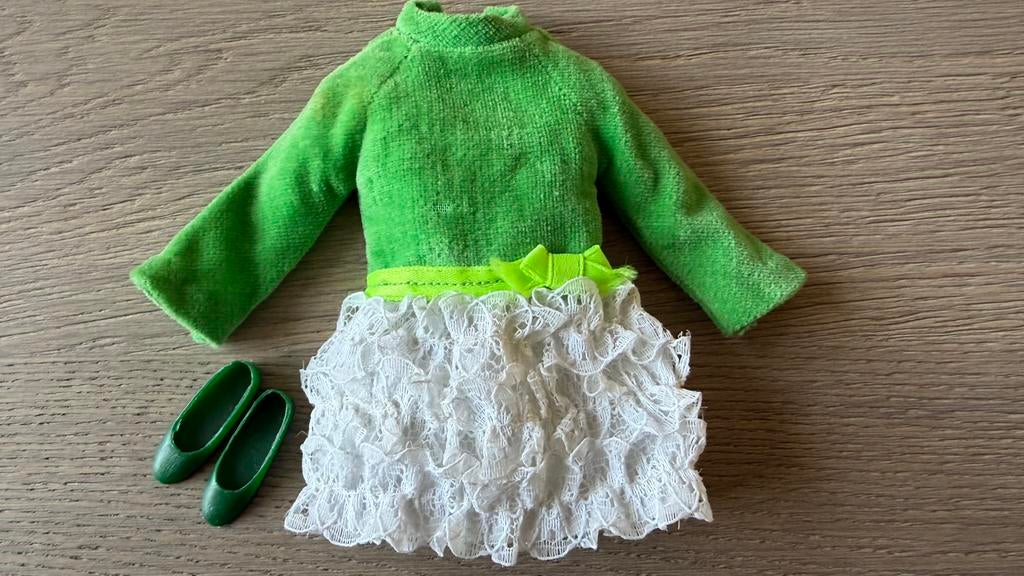Barbie SKIPPER Outfit Lots Of Lace #1730, Ophalen of Verzenden, Gebruikt, Kleertjes