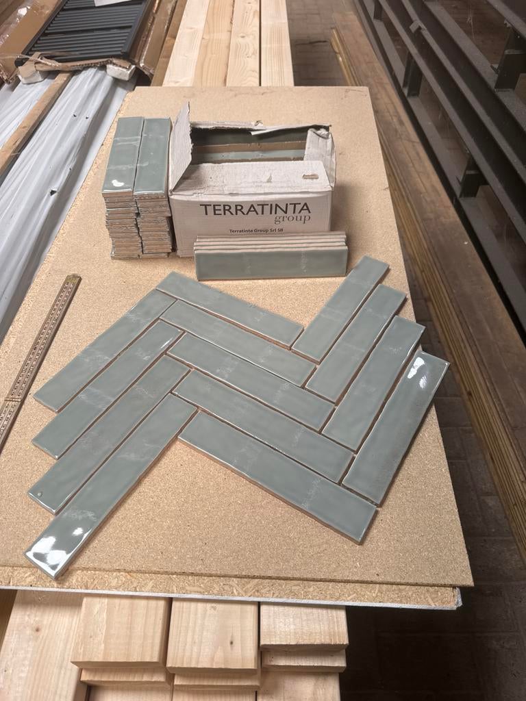 Mooie langwerpige tegels, Nieuw, 20 tot 40 cm, Minder dan 5 m², Wandtegels