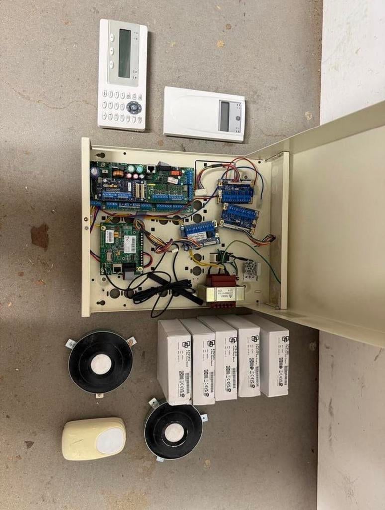 Aritech + Interlogic alarmsysteem onderdelen, Gebruikt, -, -, Ophalen of Verzenden