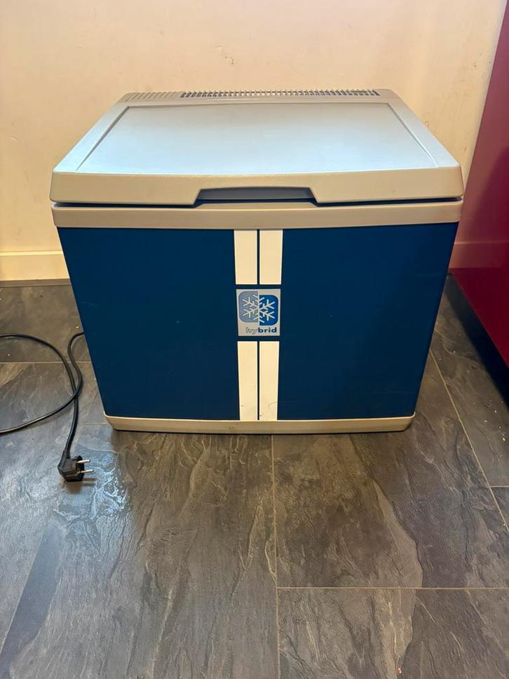 Mobicool koelbox, Caravans en Kamperen, Koelboxen, Zo goed als nieuw, Elektrisch, Ophalen of Verzenden