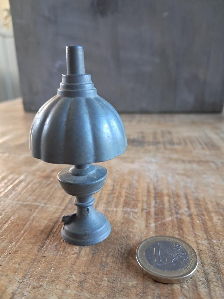 Miniatuur tinnen olielampje, Ophalen of Verzenden