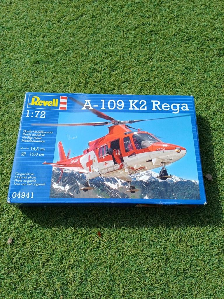 Revell A-109 K2 Rega helikopter bouwpakket 1:72, Ophalen of Verzenden, 1:72 tot 1:144, Revell
