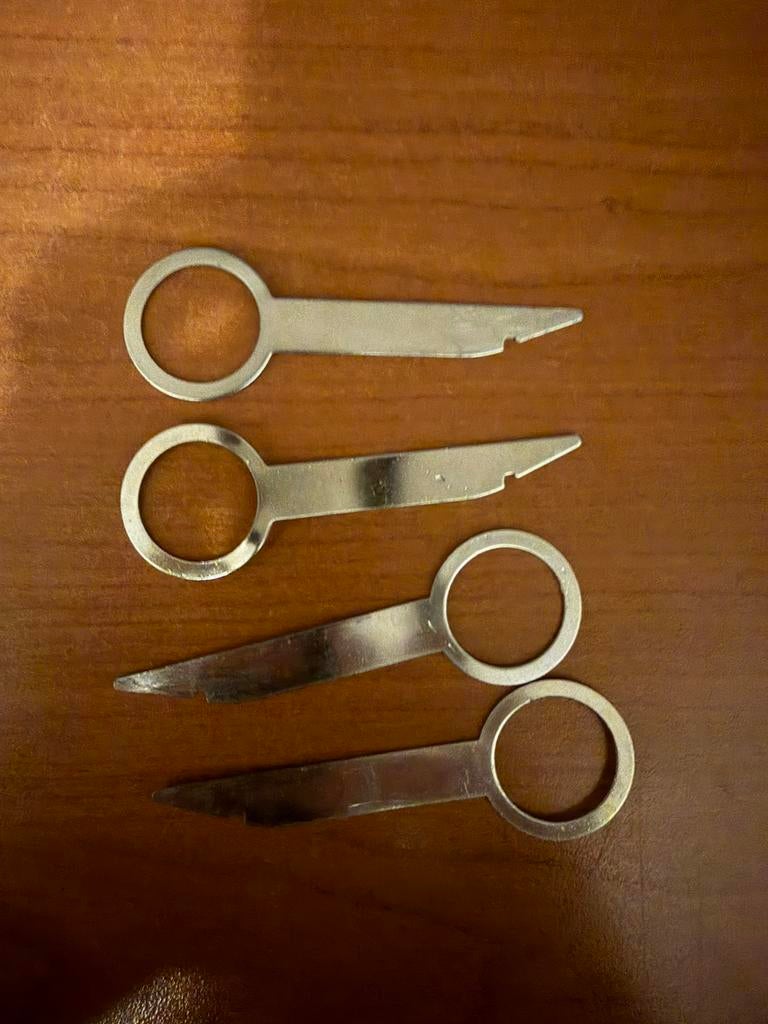 Universele radio verwijder sleutels, Verzenden, Zo goed als nieuw