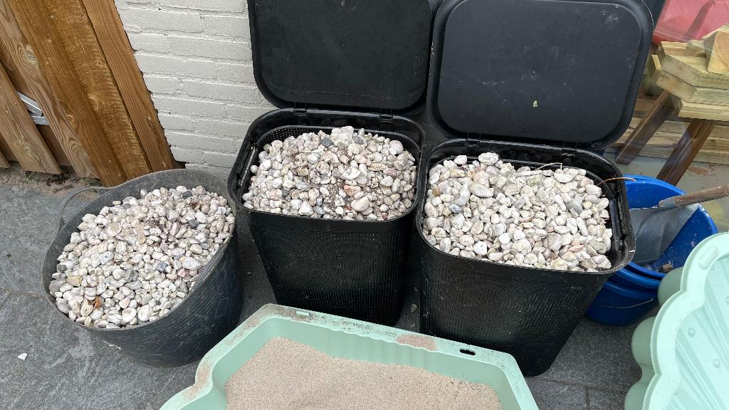 Gratis grof wit grind / steentjes, Tuin en Terras, Grind, Keien en Split, Ophalen, Gebruikt, Wit, Grind