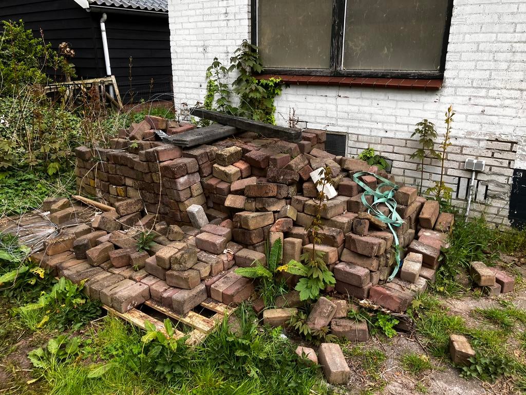 Drie m3 straatklinkers en 2 m3 halve straatklinkers, Ophalen of Verzenden, Gebruikt, Beton, Klinkers