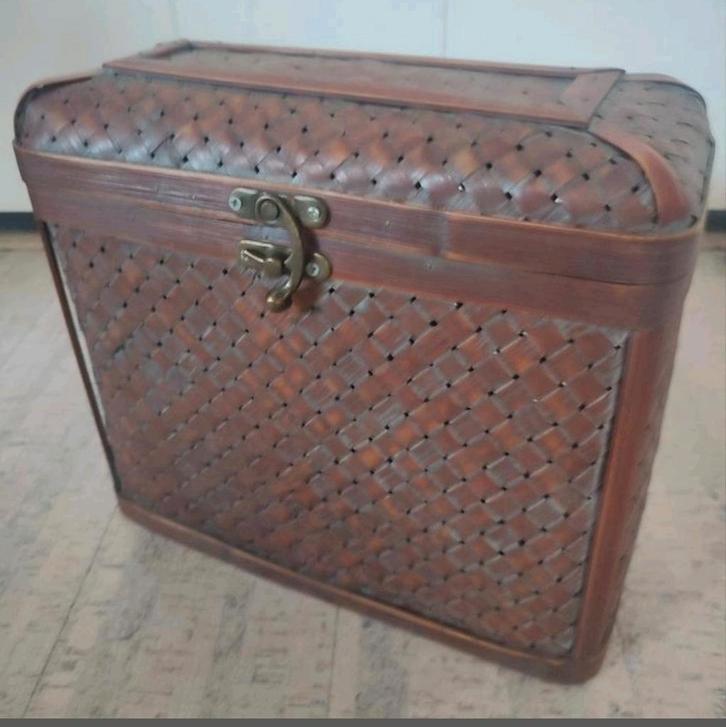 Vintage antiek brocante rieten kistje 30 x 12 x 25 cm, Antiek en Kunst, Curiosa en Brocante, Ophalen of Verzenden
