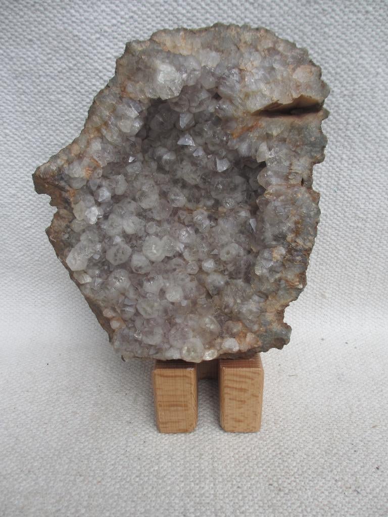2x Amethist 2 kg en 0,6 kg en 4 chakra klankschalen, Ophalen of Verzenden