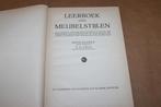Leerboek der meubelstijlen. Oude uitgave 1947., Ophalen of Verzenden, Gelezen, Interieur en Design