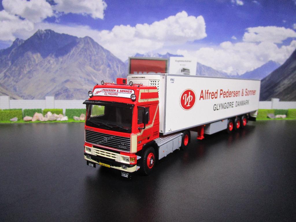 Wsi 01-4538 Volvo F12 Globetrotter , Alfred Pedersen