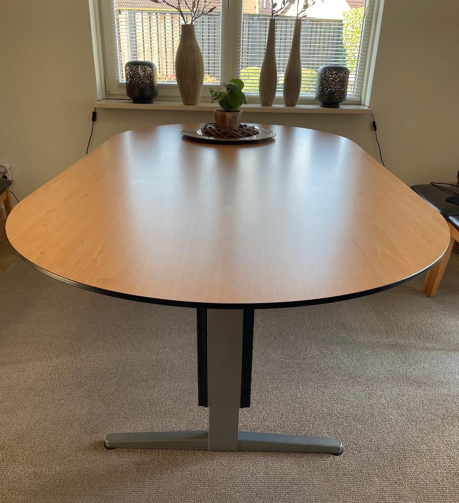 Zeer mooie Bureautafel in hoogte verstelbaar 220x120cm, Ophalen, Overige typen, Hout, In hoogte verstelbaar