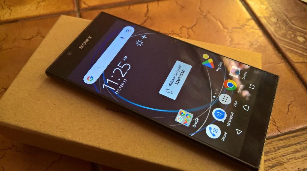 Sony Xperia L1 (Volledig functioneel, barst in scherm), Gebruikt, Zwart, Touchscreen, Ophalen of Verzenden